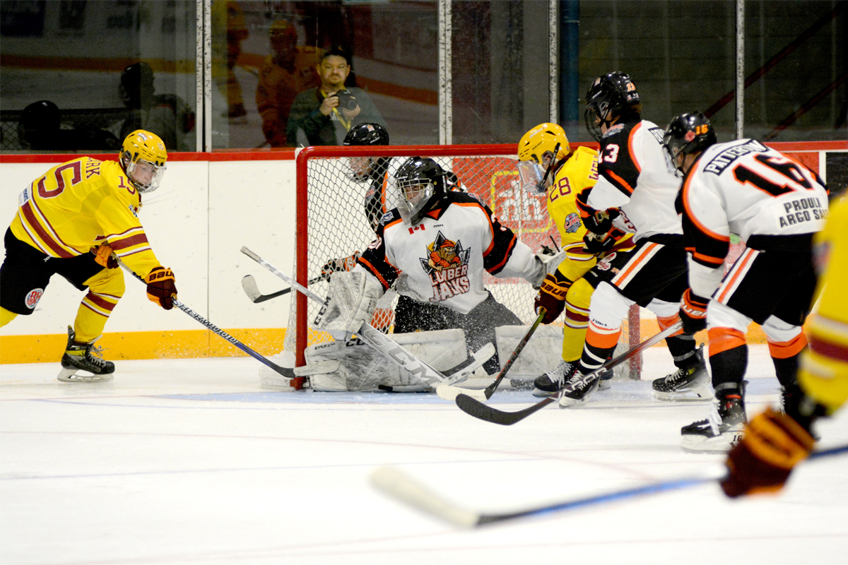 VIDEO / GALLERY: Hearst collects road win in Timmins | NOJHL League Site