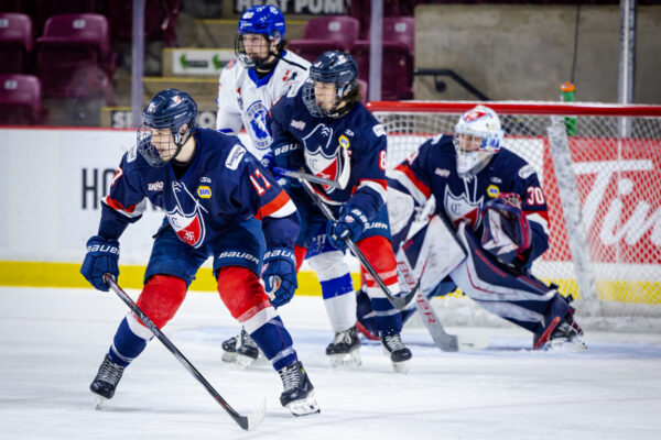 VIDEO/GALLERY: Cubs suffer season-ending defeat to Collège Français at Centennial Cup